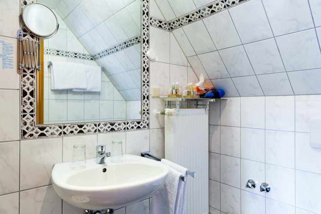 Stadthotel Kolpinghaus - Vier Ecken Werne Pokoj fotografie
