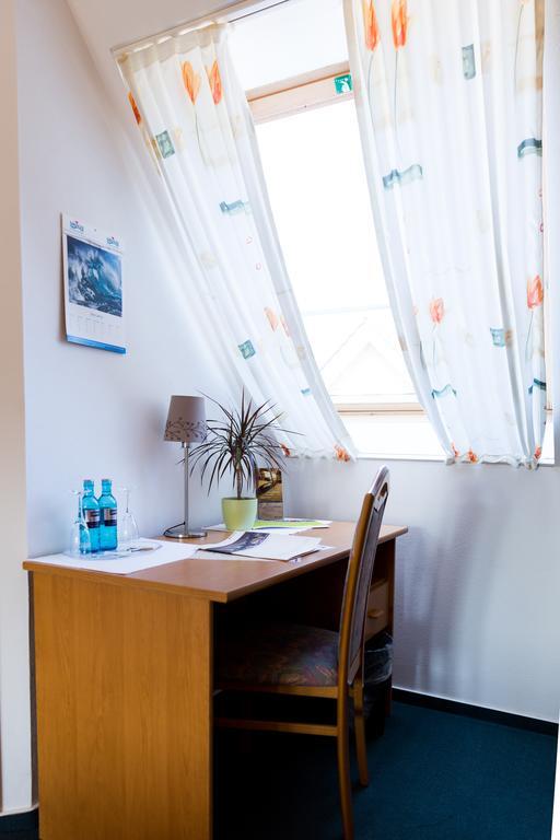 Stadthotel Kolpinghaus - Vier Ecken Werne Pokoj fotografie