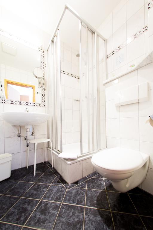 Stadthotel Kolpinghaus - Vier Ecken Werne Pokoj fotografie